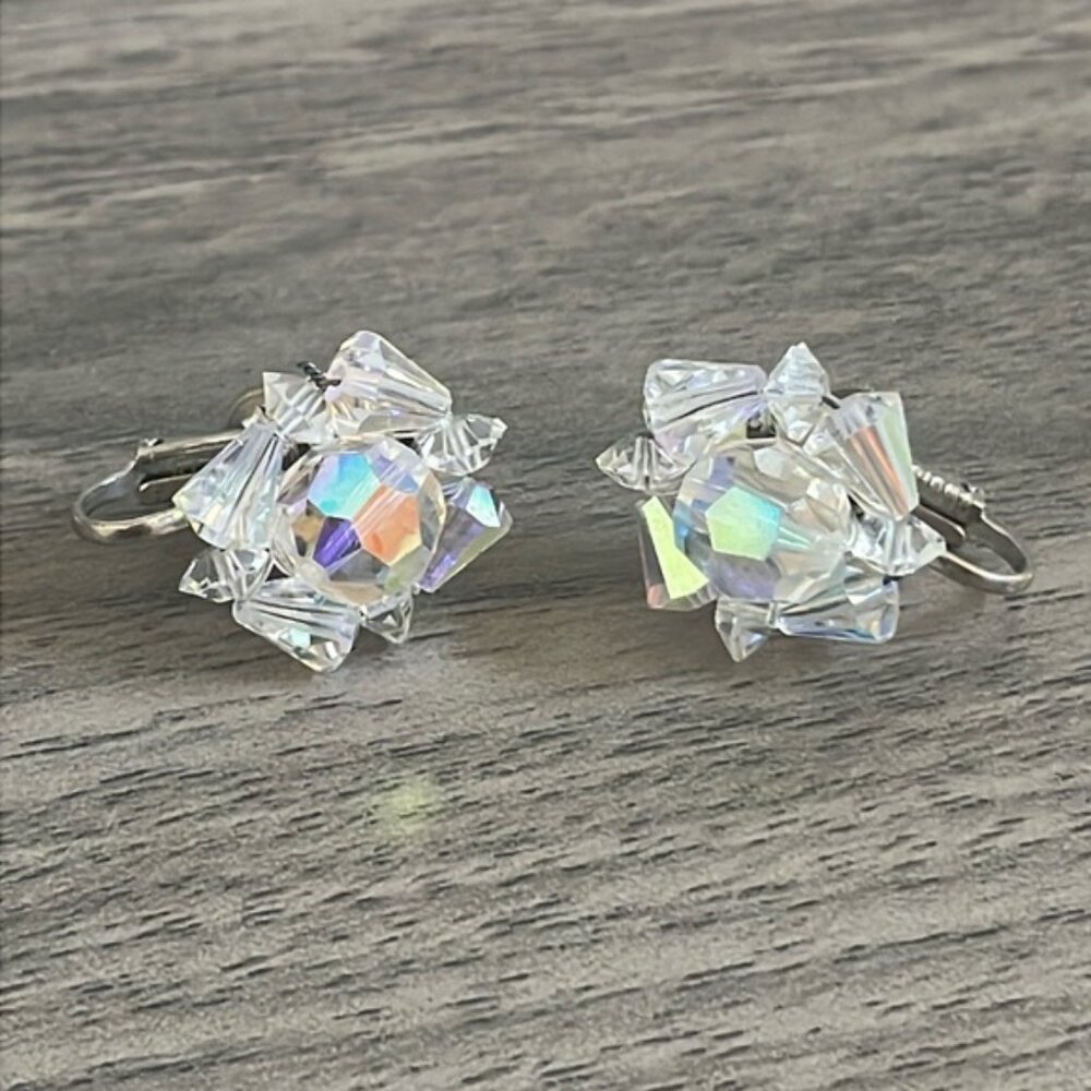 💥LAST CHANCE💥 Vintage Aurora Borealis Crystal Cluster Screw Back Iridescent AB